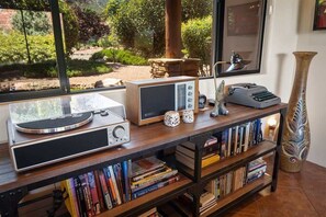 Games room - Iconic Red Rock Views, Luxury Southwest Style with (Sedona)