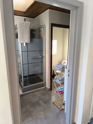 Interior - STUDIO COSY 1 in DOUR / ENGYH house 3 (Dour)