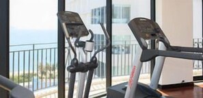 Ảnh chưa phân loại, 2 trong số 15 ảnh, nút