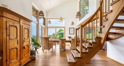 Chalet Bergblick: Mountain View, Private Terrace & Wi-Fi