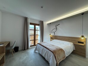 Quarto casal, vista para o jardim