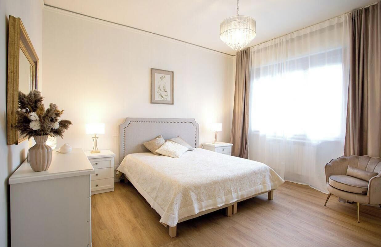 3 Schlafzimmer, Bügeleisen/Bügelbrett