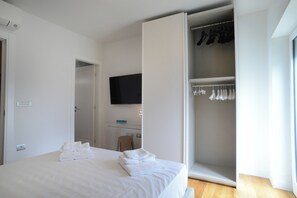 3 camere, ferro/asse da stiro, Wi-Fi gratuito, lenzuola