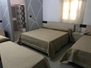 Habitación triple Confort | Wifi gratis