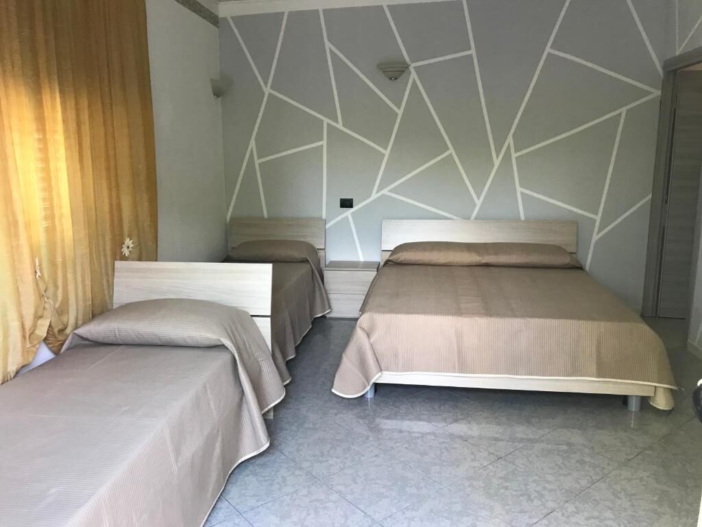 Kamar Quadruple Klasik