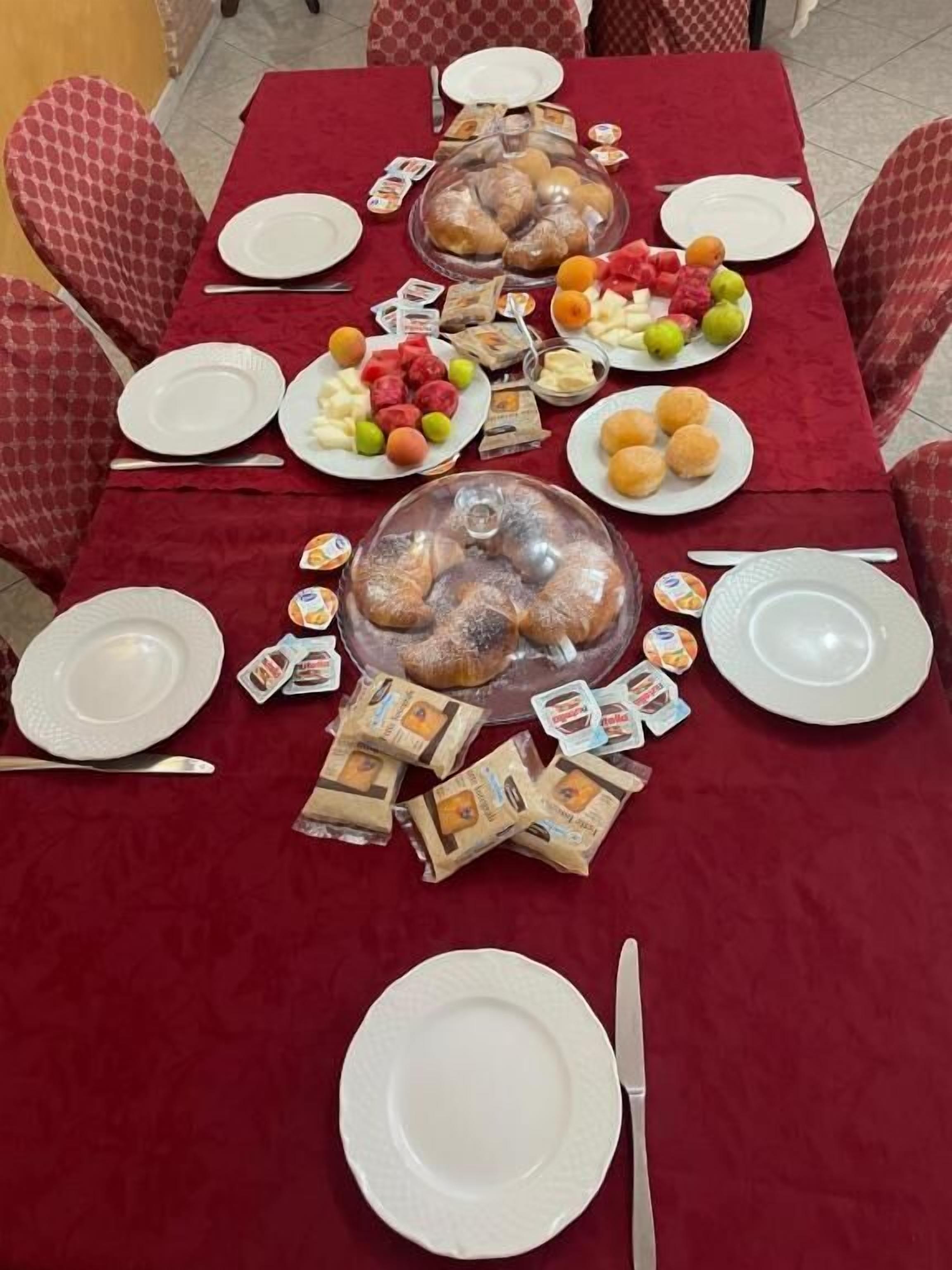 تناول الطعام