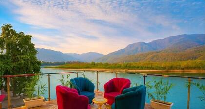 The Shanti Naturecure on Ganga