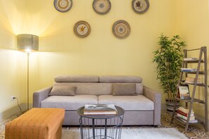 Living area - Pilastri Garden by Mmega (Florence)