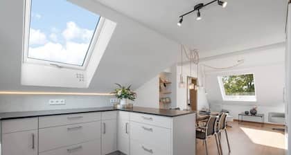 70 m² Design-Apartment - 1.5 Bäder, AC & Ausblick