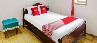 OYO Homes 91148 Homesstay Desa Wisata Bahoi Near Ekowisata Mangrove Desa Bahoi