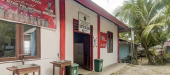 OYO Homes 91148 Homesstay Desa Wisata Bahoi Near Ekowisata Mangrove Desa Bahoi