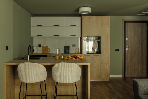 Apartamento Deluxe, 1 habitación | Zona de estar | Una televisión de pantalla plana