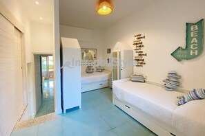 Room - Bay beach apartment (Santa Reparata)