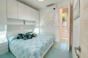 Room - Bay beach apartment (Santa Teresa Gallura)