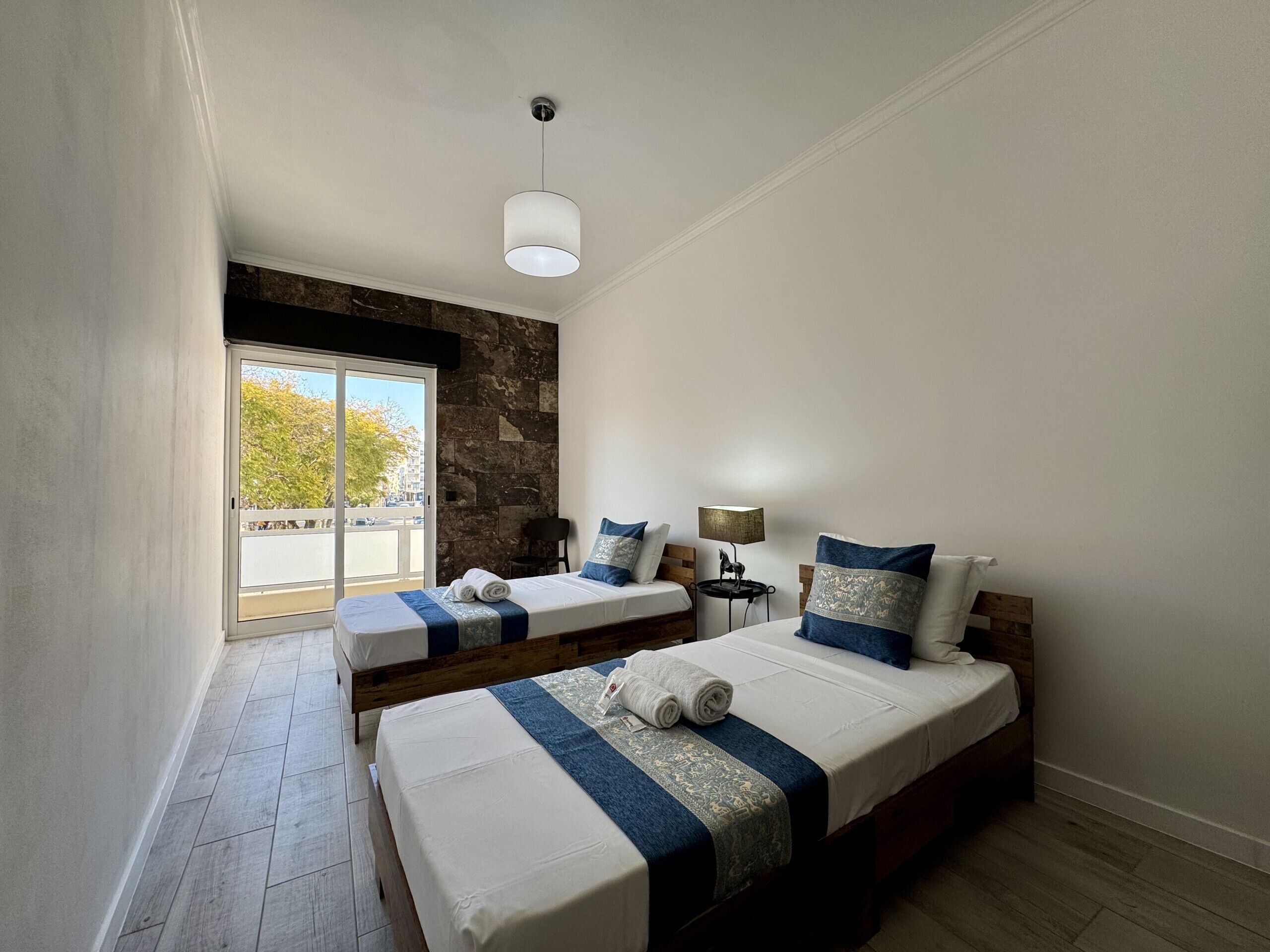 2 chambres, draps fournis