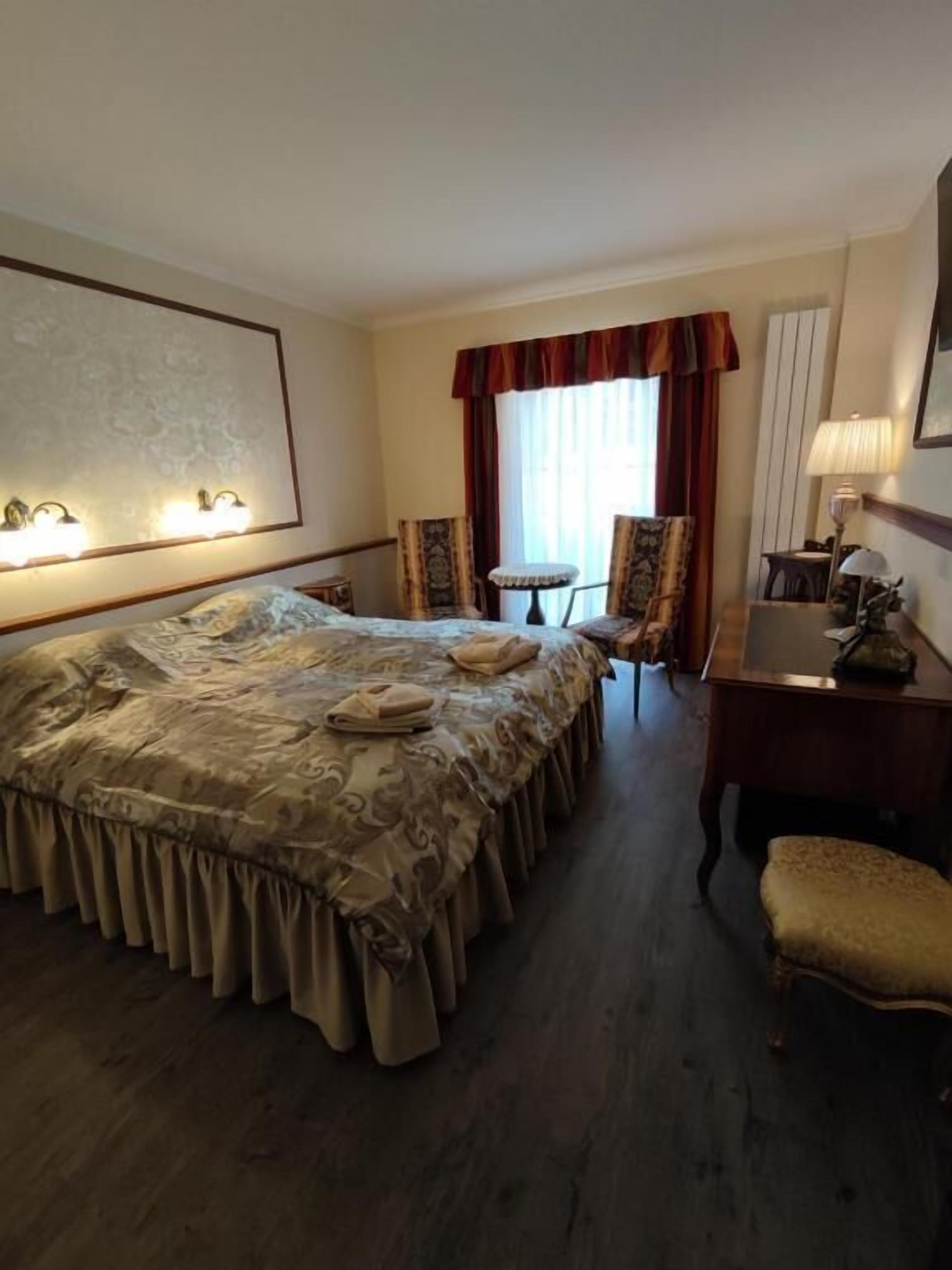 Phòng đôi, quang cảnh vườn