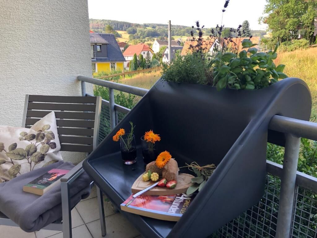 Phòng 3 dành cho gia đình, ban công, quang cảnh vườn | Khuôn viên nơi lưu trú