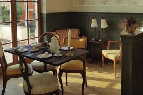 Family Triple Room, Balcony, Garden View | Dining