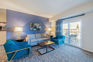 Living area - 3BR + 1BR in resort, Private Coachella shuttle (Indio)