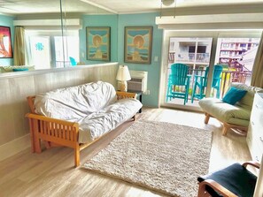 Smart TV - Lovely one Bedroom ocean block closer to Downtown Ocean City (Ocean City)