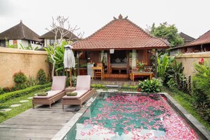 Kolam renang
