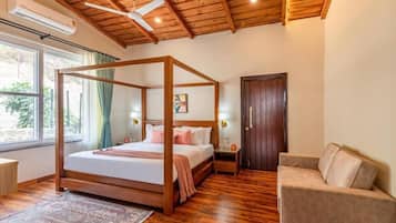 Deluxe Villa, Garden View