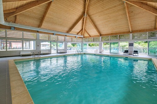 Duplex Cottage With Pool for 4