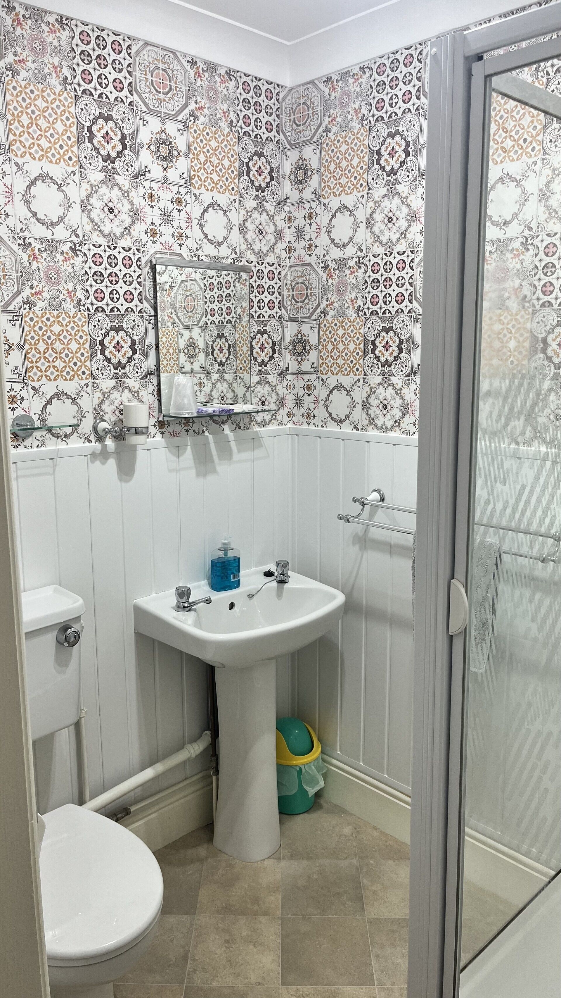 Comfort Twin Room | Bathroom