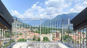 Property grounds - Lake Como Sky Villa Retreat (Como)