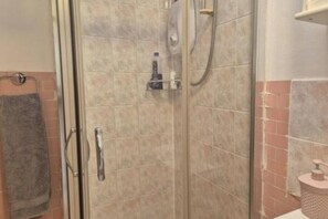 Dusche, Haartrockner