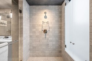 Shower, hair dryer, towels - New Listing! Walkable Denver Luxury | Rooftop Pool | City Views (Denver)