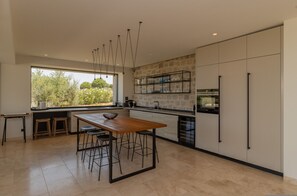 House, Smoking