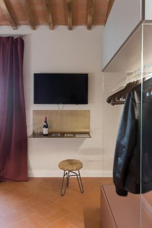 Superior-Doppelzimmer, Terrasse, Hügelblick | Innenbereich