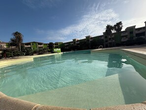 Pool - Sal Princess - Lovely apartment in Santa Maria perfect for dream your holidays (Santa Maria)