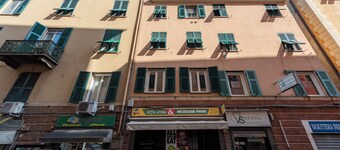 Vico Trau Sestri Ponente Apartments