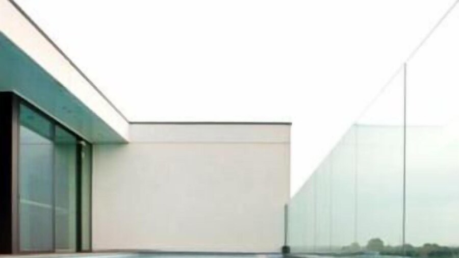 Blue Woods Hotel