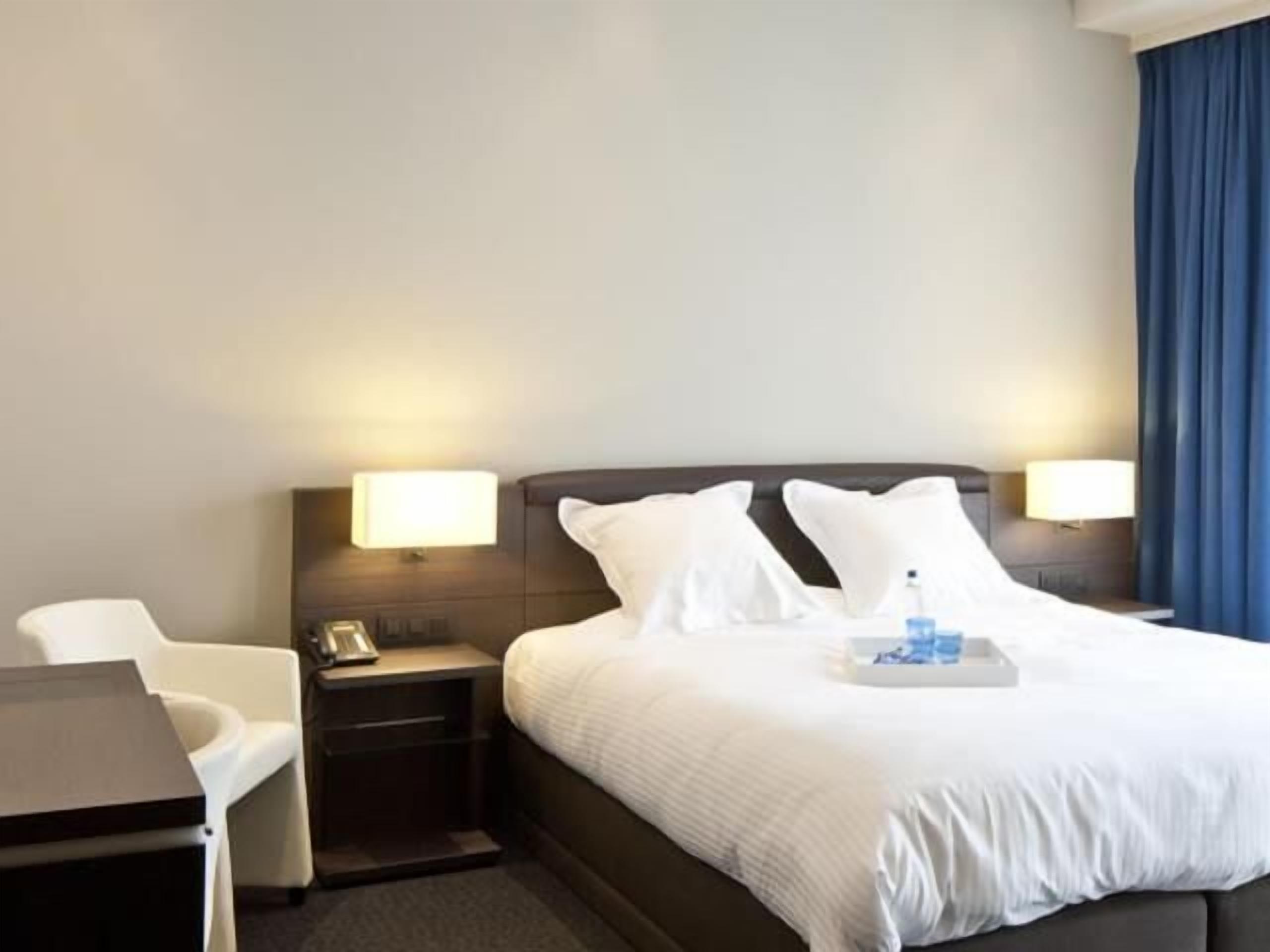 In-room safe, desk, laptop workspace, blackout curtains
