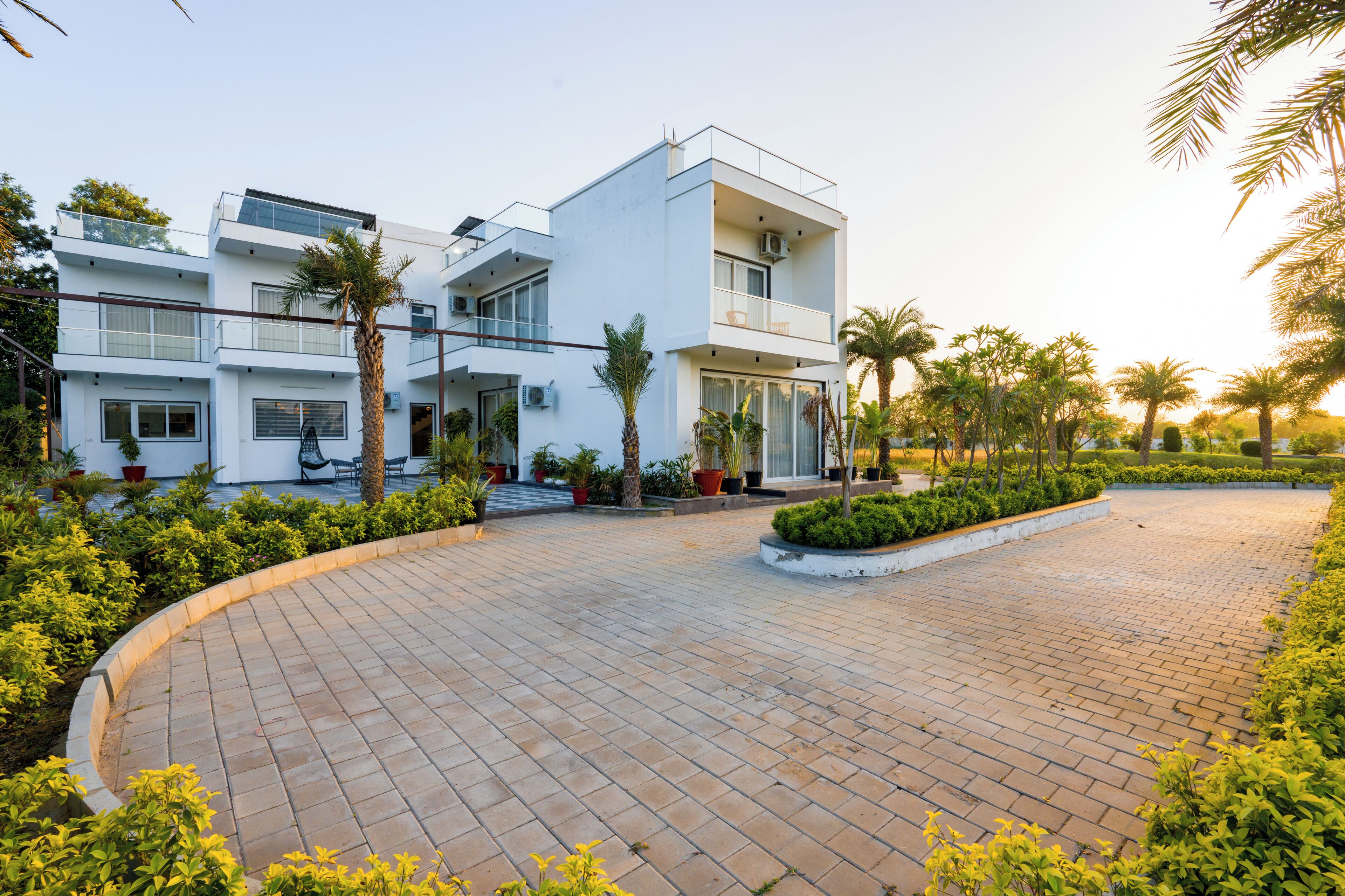 บริเวณภายนอก