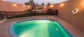 Boudl Al Nakheel Hotel