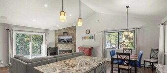 Cozy Spacious 4BD Modern Mountain Home