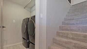 Maison | 4 chambres, Internet