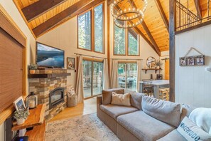 Suite | 2 bedrooms, Internet - West Shore Tahoe Cabin - Loft Movie Nights Pets (Tahoma)
