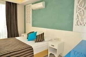 Room - Aura Boutique Hotel (Çamardı)