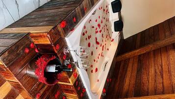 Suite Deluks, pemandangan danau | Kamar mandi