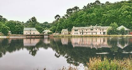 Lake View Cottage With Terrace for 6