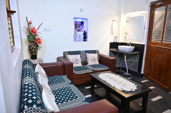 Interior - Shri Jee Kunj Homestay (Varanasi)