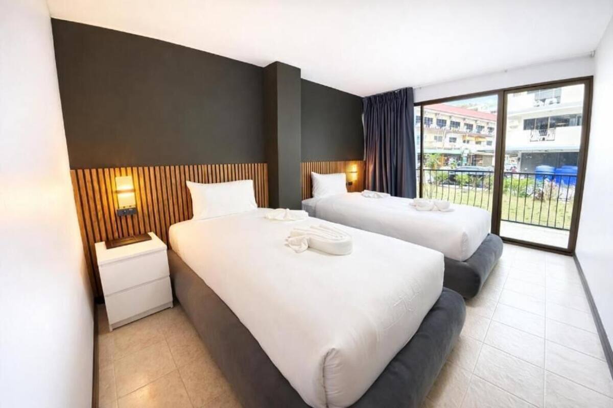 Deluxe Twin Room, Balcony