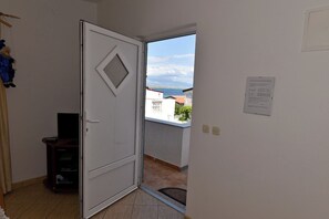 Basic Apartment, Sea View | Terrace/patio - Apartments Karacic (Vir)
