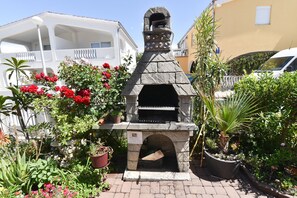Terrace/patio - Apartments Karacic (Vir)
