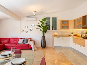 Apartment | Living room - Retreat With Delonghi Kitchen & Balcony (Split)